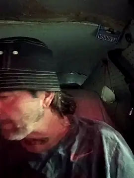 Snapshot of Hotbodyscottie chatting on 15, 9, 2025 Hotbodyscottie online show from 15, 9, 2025