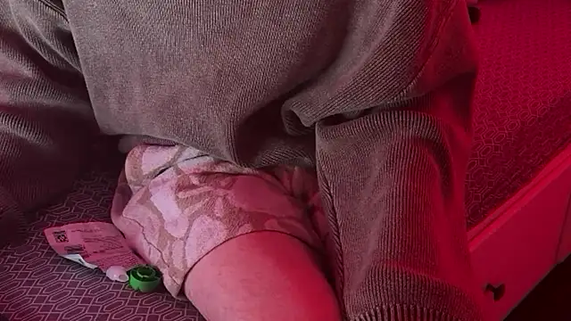 Snapshot of CupidZass chatting on 12, 11, 2025 CupidZass online show from 12, 11, 2025