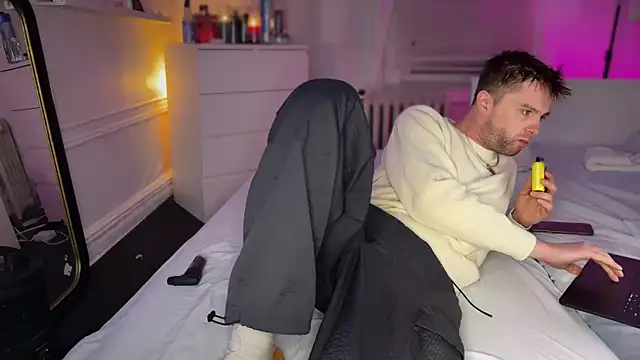 CupidZass online show from 3, 2, 2026