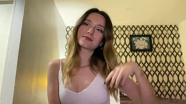 Snapshot of SirenaBelle chatting on 12, 12, 2024 SirenaBelle online show from 12, 12, 2024