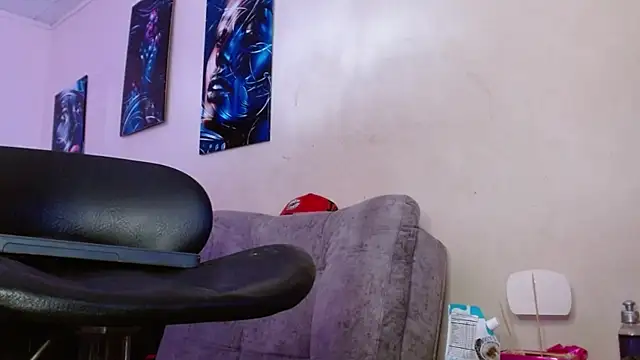 king  Black online show from 21, 3, 2025