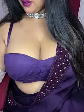 Snapshot of Playful__Princess chatting on 16, 2, 2025 Playful  Princess online show from 16, 2, 2025