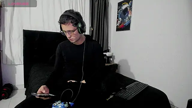 Snapshot of RyanHorseman chatting on 22, 10, 2025 RyanHorseman online show from 22, 10, 2025