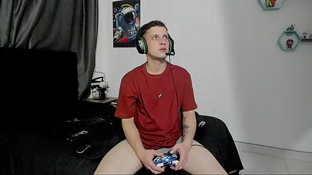 Snapshot of RyanHorseman chatting on 4, 11, 2025 RyanHorseman online show from 4, 11, 2025