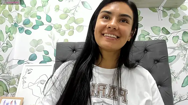 atilanadiaz7 online show from 15, 1, 2025