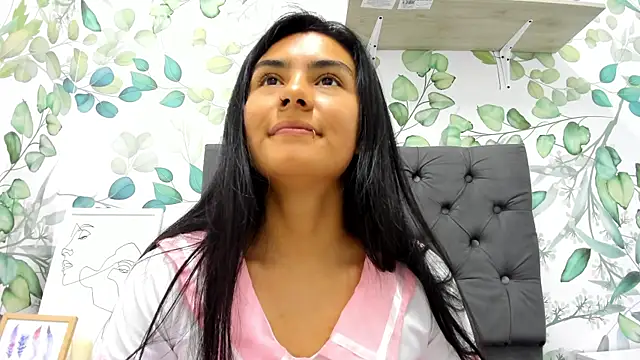 atilanadiaz7 online show from 16, 3, 2025