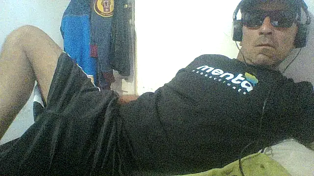 Snapshot of cartiagiz chatting on 30, 11, 2025 cartiagiz online show from 30, 11, 2025