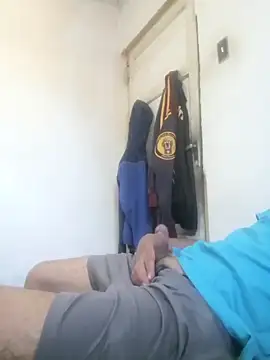 Snapshot of cartiagiz chatting on 1, 12, 2025 cartiagiz online show from 1, 12, 2025