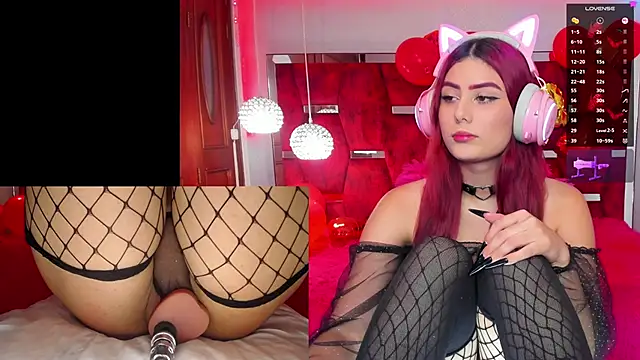 Snapshot of LiaGames chatting on 10, 2, 2025 LiaGames online show from 10, 2, 2025