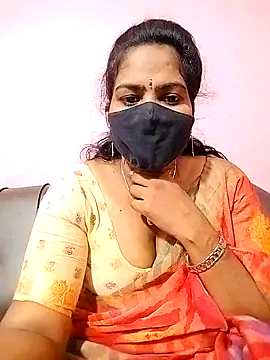 melina214 online show from 24, 11, 2025