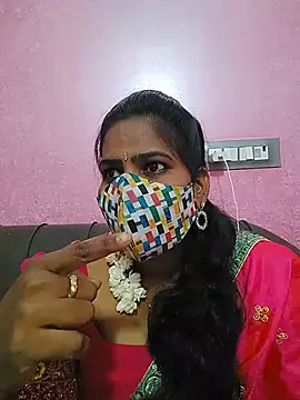 Snapshot of melina214 chatting on 11, 6, 2026 melina214 online show from 11, 6, 2026