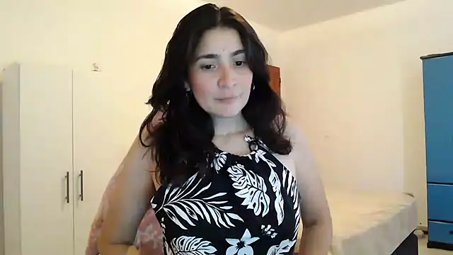 Snapshot of samantha_s69 chatting on 1, 12, 2024 samantha s69 online show from 1, 12, 2024