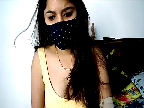 Snapshot of Gloie4u chatting on 12, 6, 2026 Gloie4u online show from 12, 6, 2026