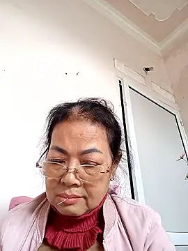 Hotestlove online show from 9, 1, 2026