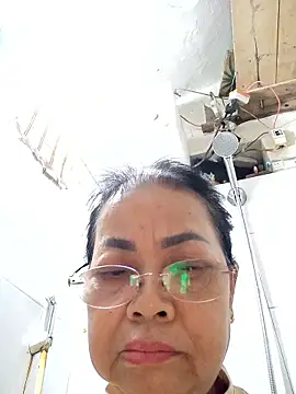 Hotestlove online show from 15, 1, 2026