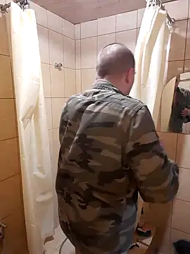 Foxyshaved online show from 22, 3, 2025