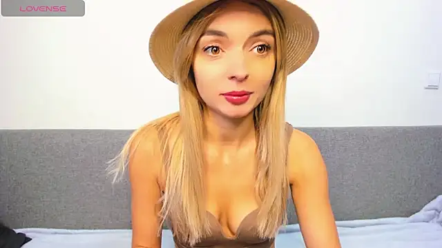 Snapshot of _ellen_meow_ chatting on 1, 3, 2025 ellen meow online show from 1, 3, 2025