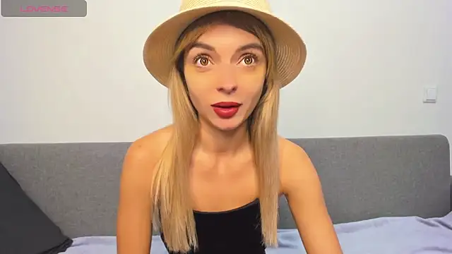 Snapshot of _ellen_meow_ chatting on 21, 3, 2025 ellen meow online show from 21, 3, 2025