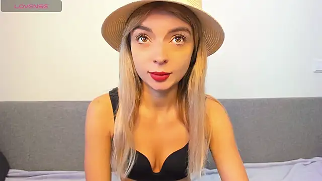 Snapshot of _ellen_meow_ chatting on 22, 3, 2025 ellen meow online show from 22, 3, 2025