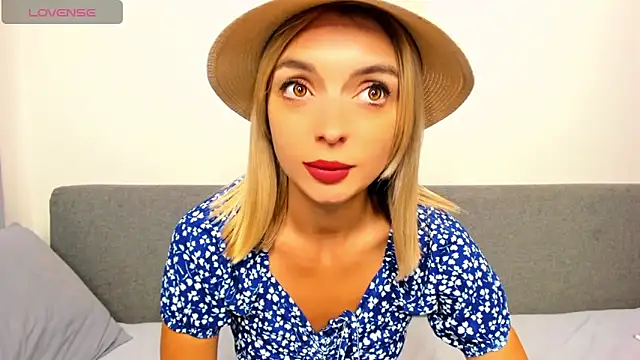 Snapshot of _ellen_meow_ chatting on 21, 9, 2025 ellen meow online show from 21, 9, 2025