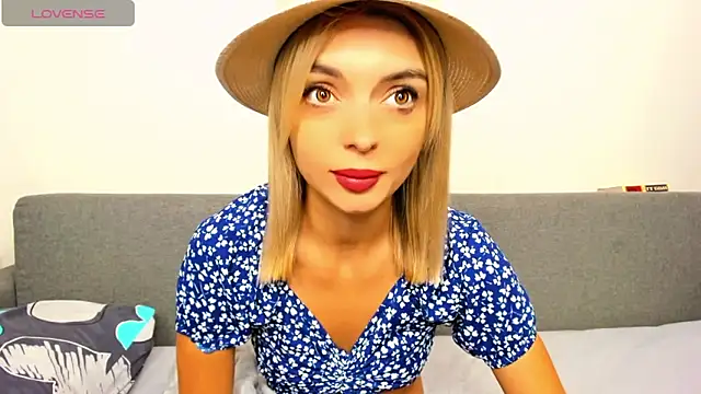 Snapshot of _ellen_meow_ chatting on 26, 9, 2025 ellen meow online show from 26, 9, 2025