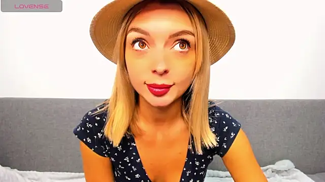 Snapshot of _ellen_meow_ chatting on 2, 10, 2025 ellen meow online show from 2, 10, 2025