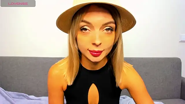 Snapshot of _ellen_meow_ chatting on 26, 10, 2025 ellen meow online show from 26, 10, 2025