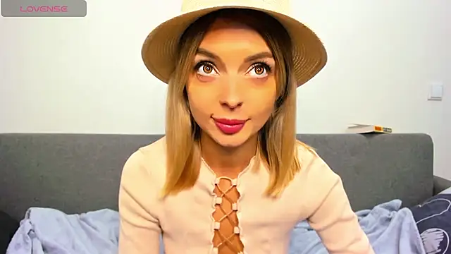 Snapshot of _ellen_meow_ chatting on 27, 10, 2025 ellen meow online show from 27, 10, 2025