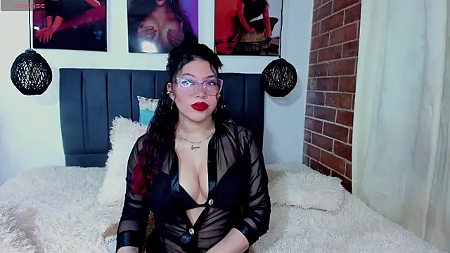 kyliejenner hot online show from 24, 5, 2026