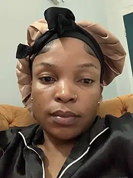 Snapshot of slimcateee chatting on 2, 3, 2025 slimcateee online show from 2, 3, 2025