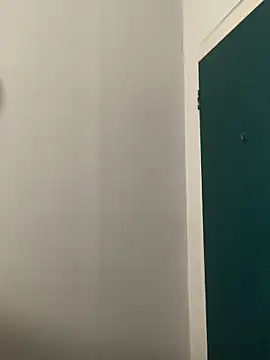 Snapshot of slimcateee chatting on 9, 3, 2025 slimcateee online show from 9, 3, 2025