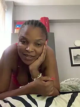 Snapshot of slimcateee chatting on 22, 3, 2025 slimcateee online show from 22, 3, 2025