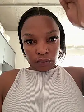 Snapshot of slimcateee chatting on 9, 11, 2025 slimcateee online show from 9, 11, 2025