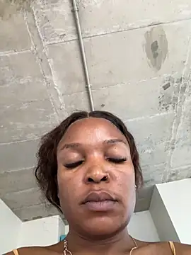 Snapshot of slimcateee chatting on 30, 11, 2025 slimcateee online show from 30, 11, 2025