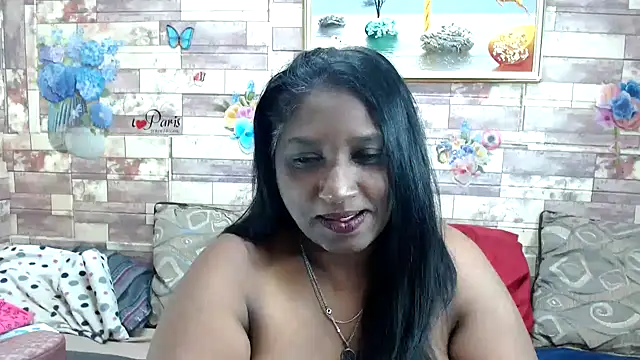 Snapshot of Indian_tracy chatting on 15, 10, 2025 Indian tracy online show from 15, 10, 2025
