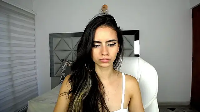 Snapshot of nina_pons chatting on 13, 1, 2025 nina pons online show from 13, 1, 2025