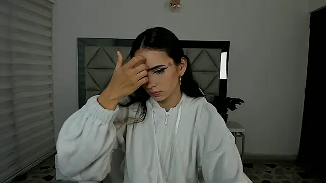 Snapshot of nina_pons chatting on 28, 2, 2025 nina pons online show from 28, 2, 2025