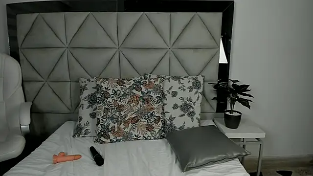 Snapshot of nina_pons chatting on 11, 3, 2025 nina pons online show from 11, 3, 2025