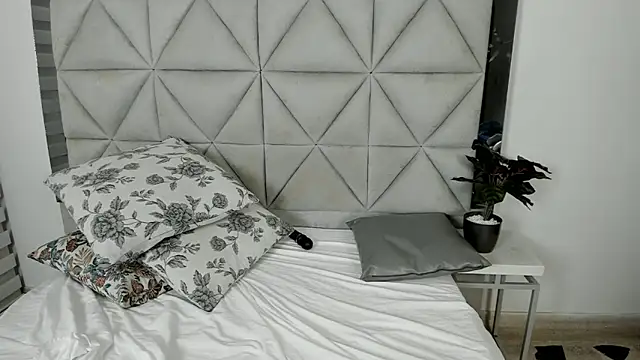 Snapshot of nina_pons chatting on 14, 3, 2025 nina pons online show from 14, 3, 2025