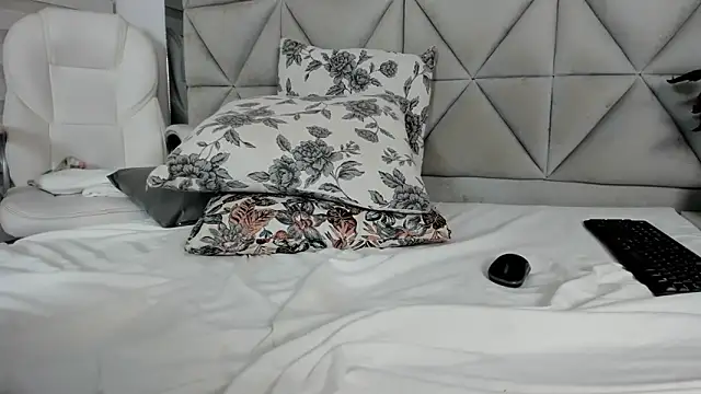 Snapshot of nina_pons chatting on 19, 3, 2025 nina pons online show from 19, 3, 2025