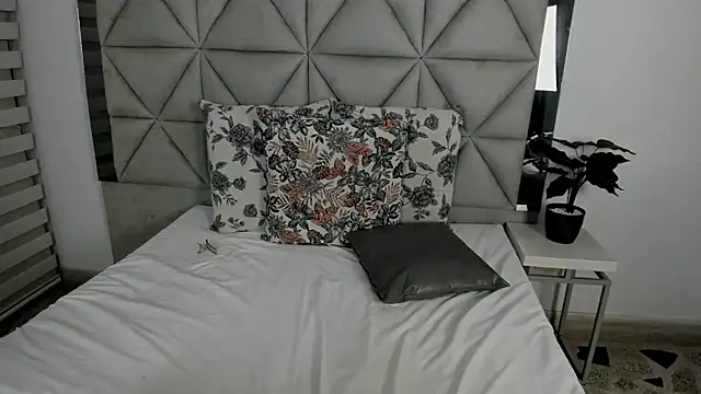 Snapshot of nina_pons chatting on 19, 3, 2025 nina pons online show from 19, 3, 2025