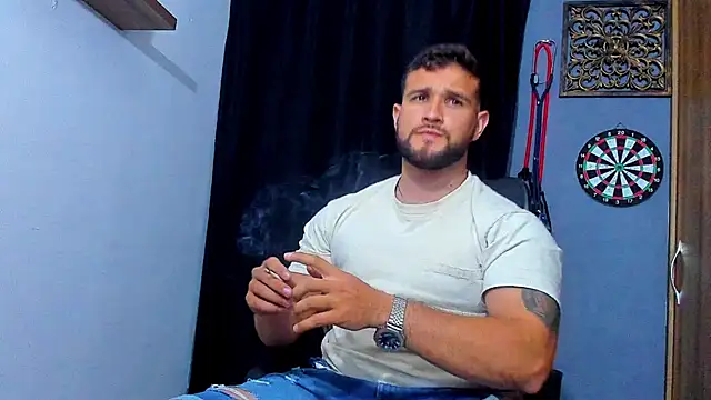 Snapshot of AndrewDiaz chatting on 22, 4, 2026 AndrewDiaz online show from 22, 4, 2026