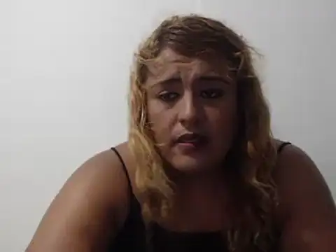 Snapshot of KIARAMARSHALLWELLZ chatting on 17, 12, 2024 KIARAMARSHALLWELLZ online show from 17, 12, 2024