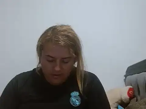 Snapshot of KIARAMARSHALLWELLZ chatting on 3, 2, 2025 KIARAMARSHALLWELLZ online show from 3, 2, 2025