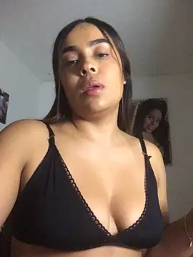 JuanaSimons online show from 11, 4, 2026