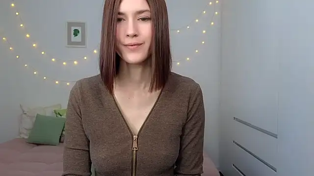 Snapshot of AliciaNewell chatting on 14, 6, 2026 AliciaNewell online show from 14, 6, 2026