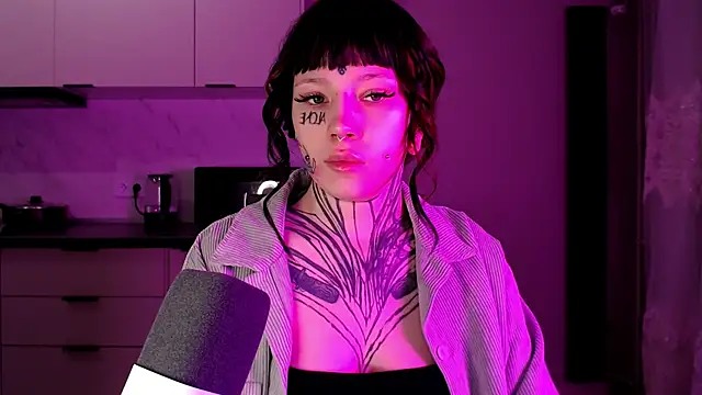 tradishka online show from 6, 2, 2025