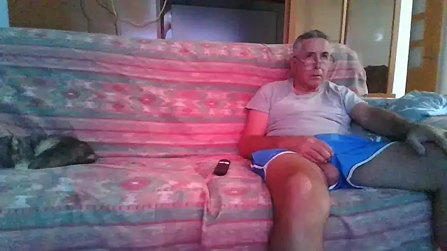 Snapshot of parejamlga58 chatting on 2, 11, 2025 parejamlga58 online show from 2, 11, 2025