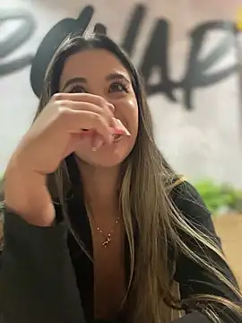 Emilia Bakerr online show from 16, 3, 2025