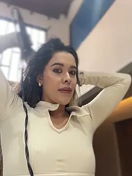 Emilia Bakerr online show from 21, 3, 2025